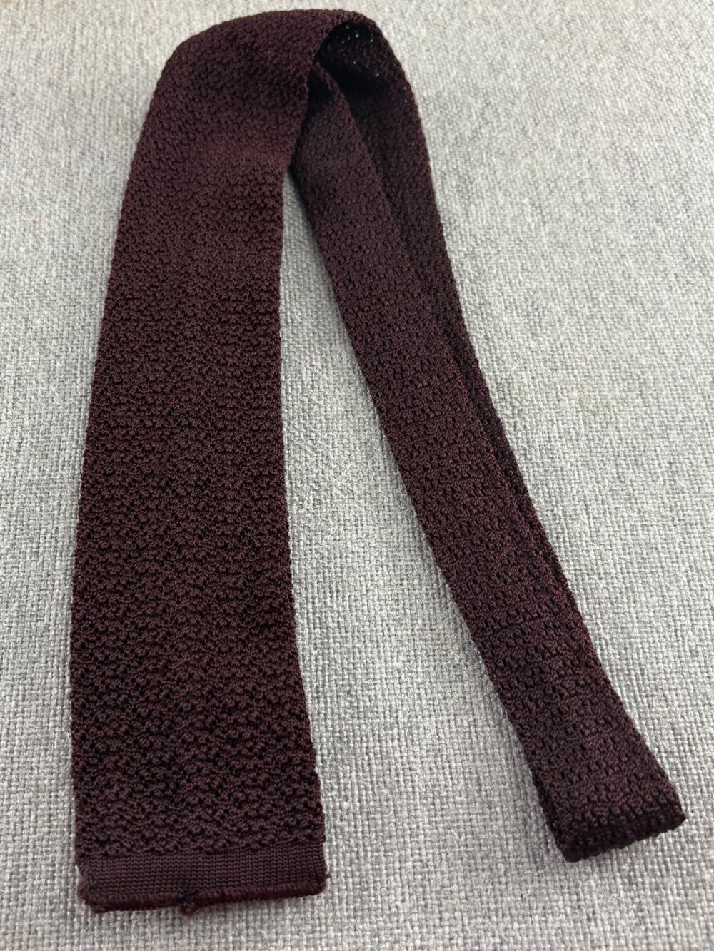 Vintage 1950's - 1960's Genuine FashionKnit Knit Square End Tie 2 1/2" x 55"